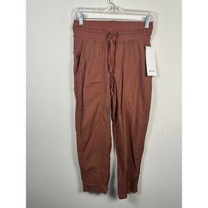 NWT Lululemon Dance Studio MR Crop Size 4 Rust Color Athleisure